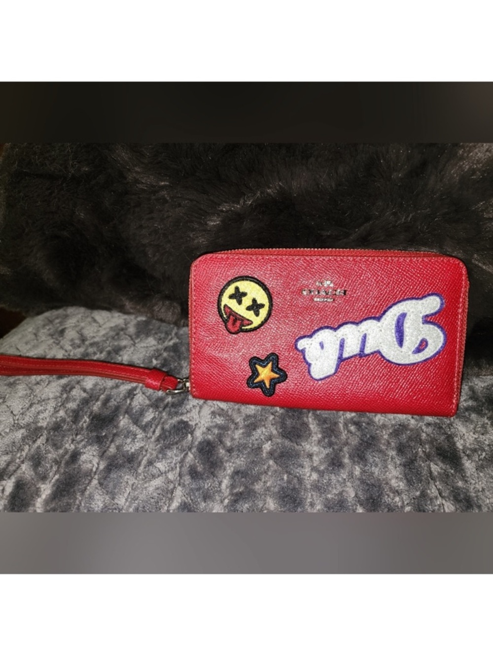 Coach Red Patch Embroidered Wristlet Wallet - Picture 7 of 7